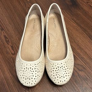 Solanz Flats - Ivory Print